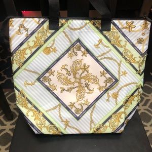 COPY - *LikeNew* Victoria’s Secret Insulated Tote